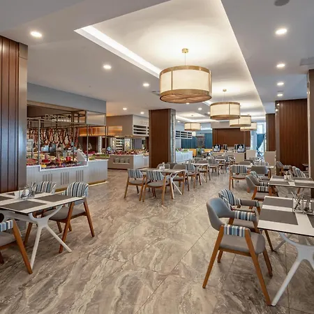Justiniano Theodora Hotel Okurcalar